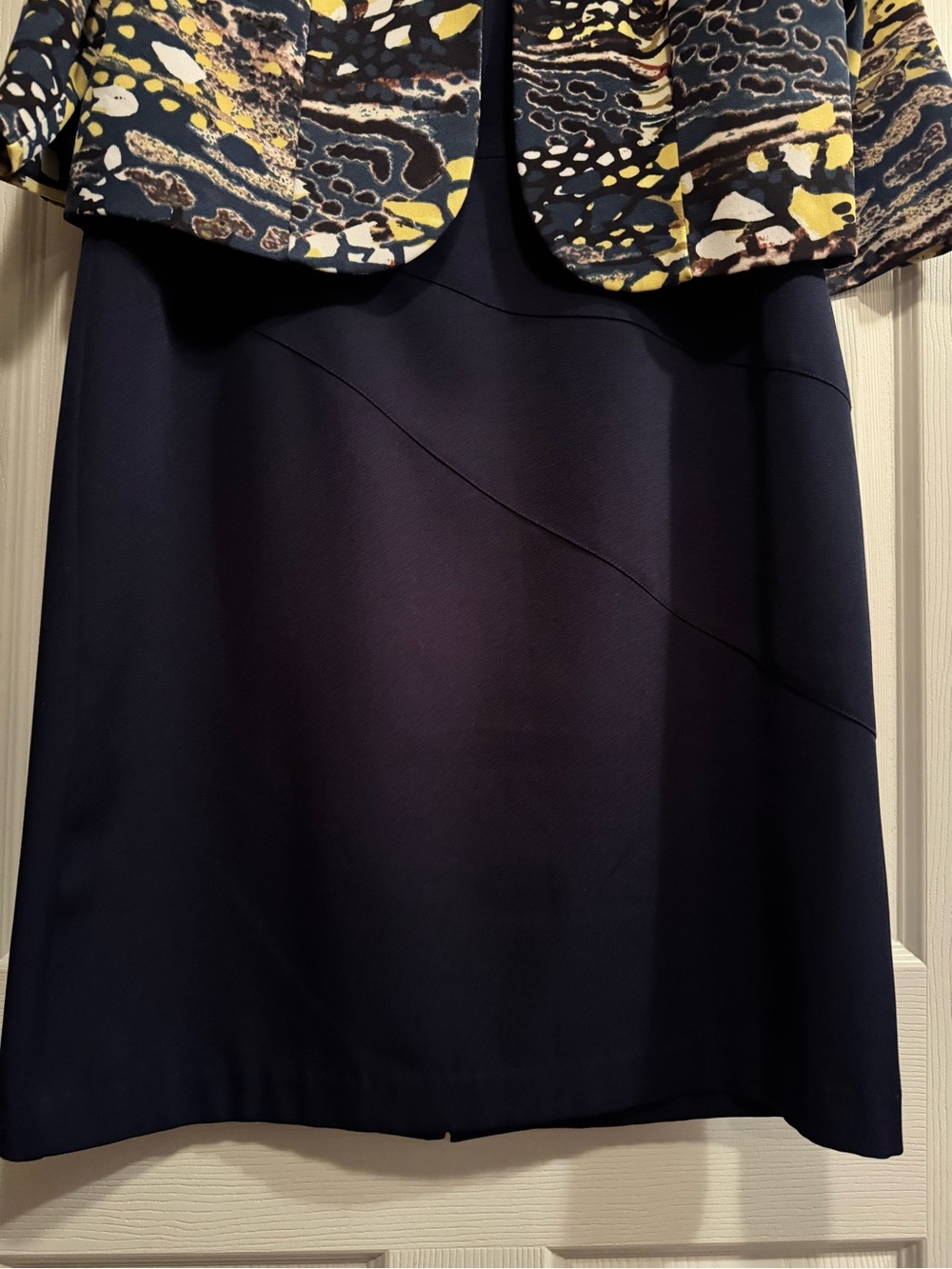 Maya Brooke 2pc Sz 14 Yellow & Navy Printed Jacket with Navy Sheath dress Set - Picture 6 of 13